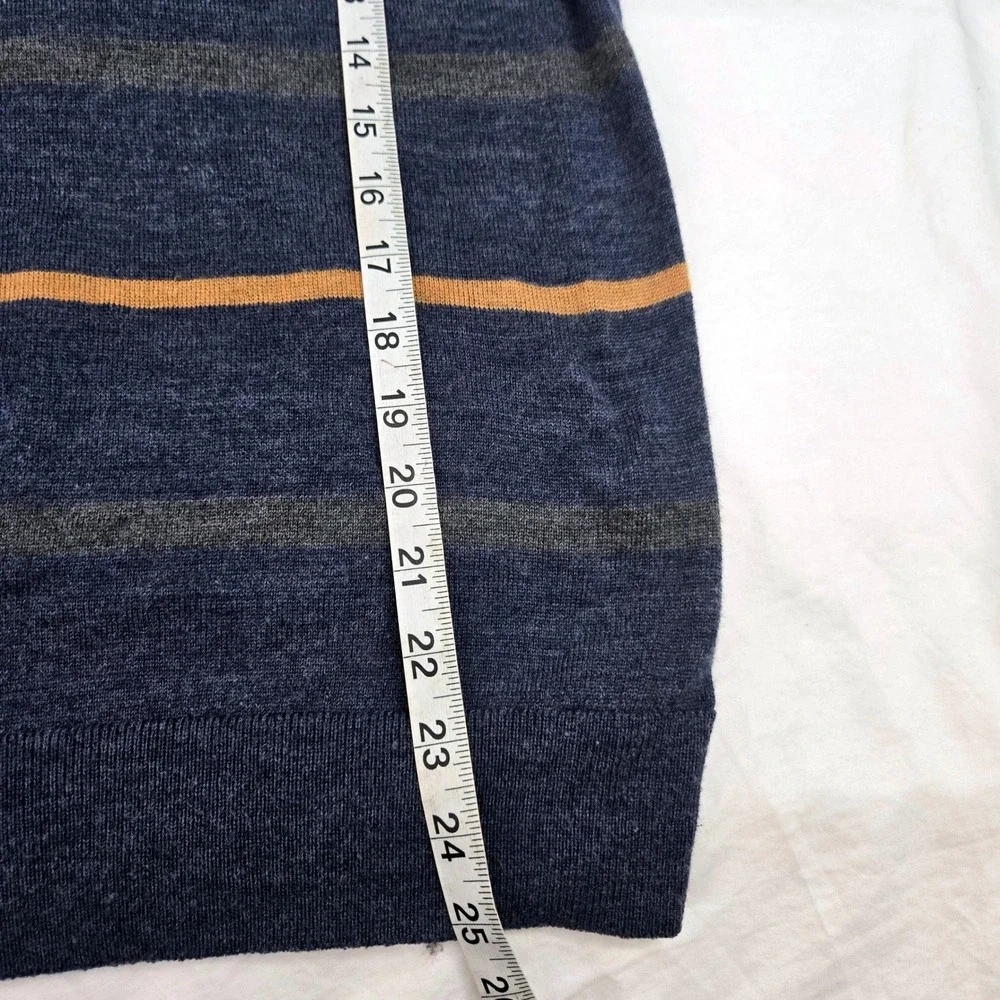 Banana Republic Merino Wool Sweater Men's S Blue Striped Crewneck Pullover‎ FA23